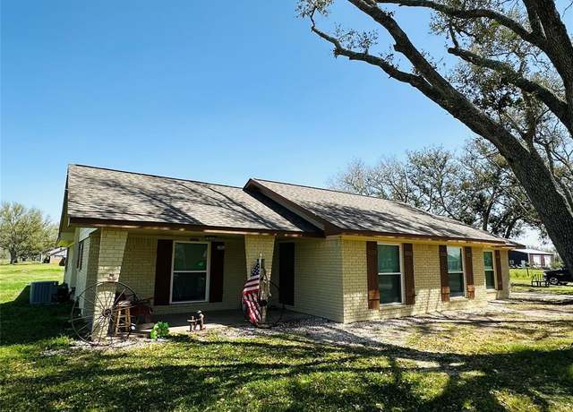 Property at 14431 Joyce St, Needville, TX 77461, 3 beds, 2 baths