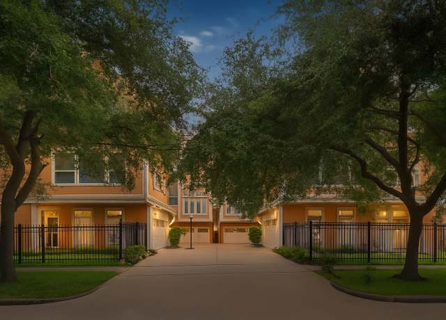 Property at 4216 Childress St Unit B, Houston, TX 77005, 3 beds, 3.5 baths