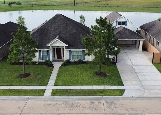 Property at 6530 Texoma Dr, Manvel, TX 77578, 4 beds, 3 baths