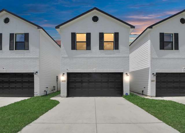 Property at 4613 Ireland St Unit B, Houston, TX 77016, 3 beds, 2.5 baths