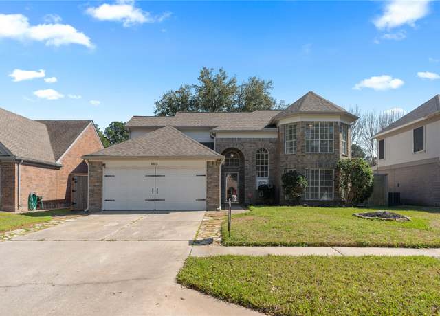 Property at 8815 Driftstone Dr, Spring, TX 77379, 4 beds, 2.5 baths
