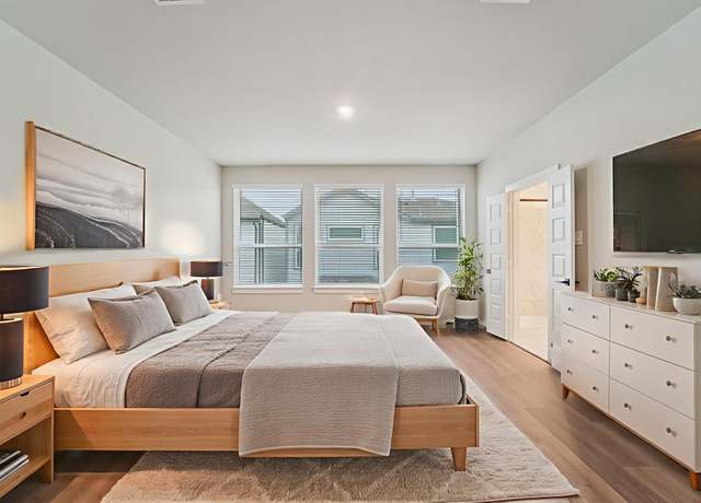 Property at 3115 Millwork St, Houston, TX 77080, 3 beds, 2.5 baths
