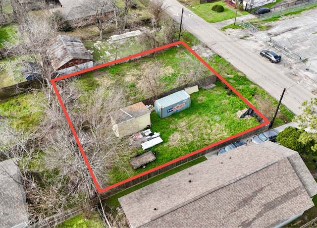 Property at 3524 Goodhope St, Houston, TX 77021