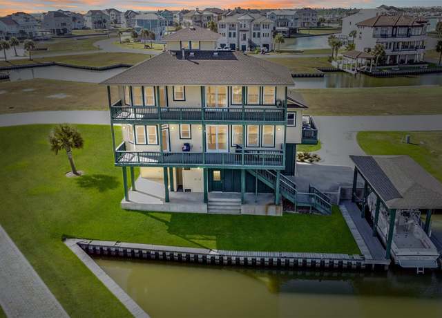 Property at 1 Loggerhead, Hitchcock, TX 77563, 3 beds, 3.5 baths