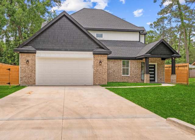 Property at 1521 Glen Oak Dr, Conroe, TX 77385, 3 beds, 3.5 baths