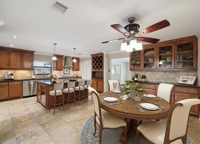 Property at 3207 Aberdeen Way, Houston, TX 77025, 3 beds, 2 baths