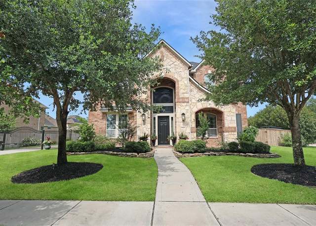 Property at 16800 W Caramel Apple Trl, Cypress, TX 77433, 4 beds, 3.5 baths