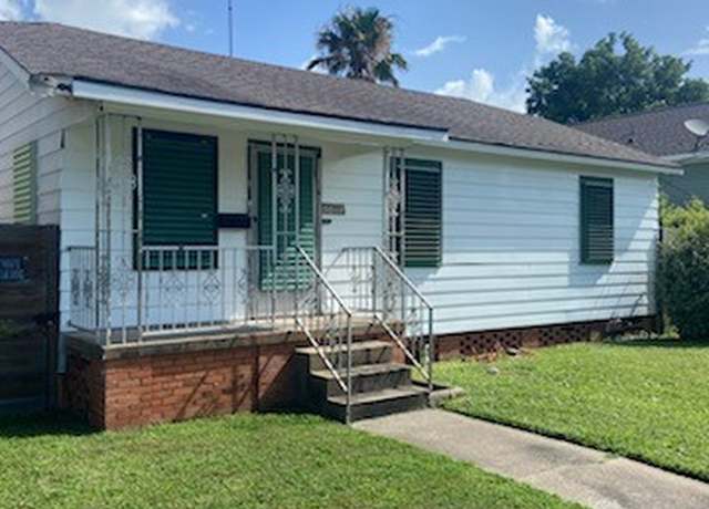 Property at 5514 Borden Ave, Galveston, TX 77551, 3 beds, 1 bath