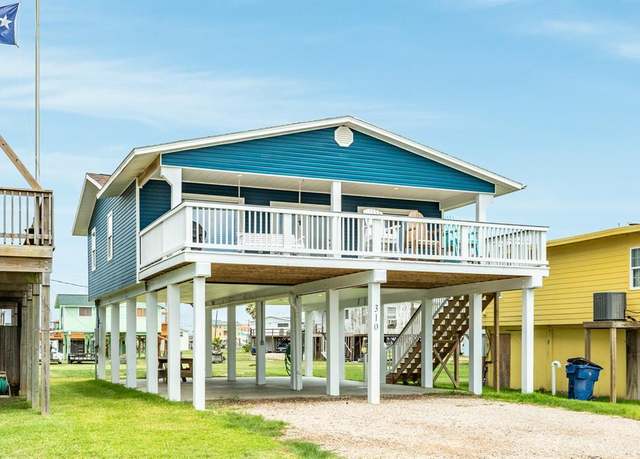 Property at 310 Parkview Rd, Surfside Beach, TX 77541, 2 beds, 2 baths