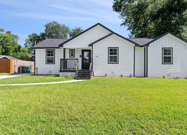 Property at 815 Fairbanks St, Houston, TX 77009, 3 beds, 2.5 baths