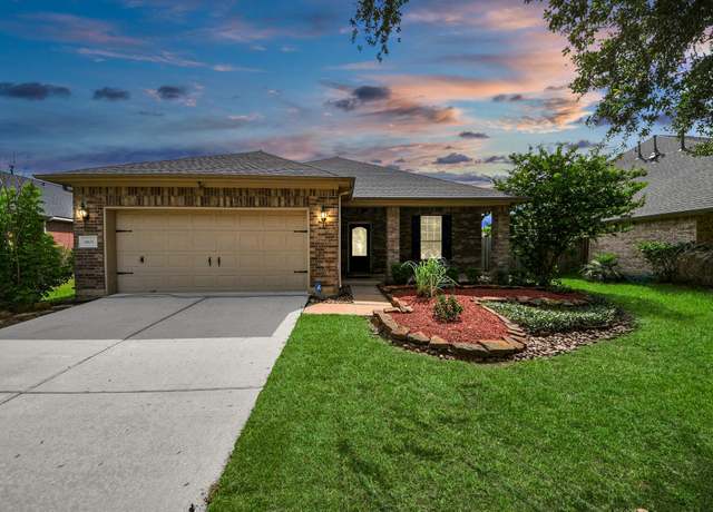 Property at 1805 Jasmine Hollow Ln, Pearland, TX 77581, 3 beds, 2 baths