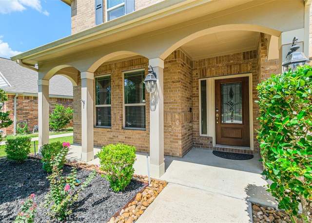 Property at 18002 Quarry Vale Dr, Cypress, TX 77429, 3 beds, 3.5 baths