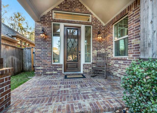 Property at 18418 Hounds Lake Dr, New Caney, TX 77357, 5 beds, 4 baths