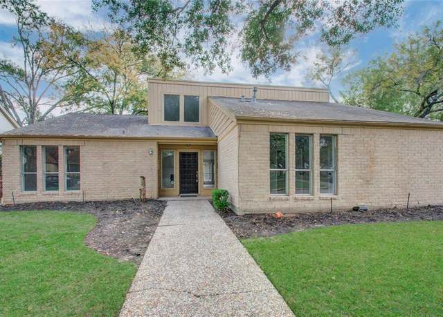 Property at 20319 Triton Ct, Katy, TX 77450, 4 beds, 3.5 baths