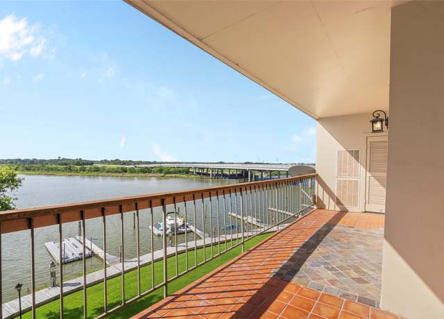 Property at 18809 Egret Bay Blvd #114, Webster, TX 77058, 2 beds, 2 baths
