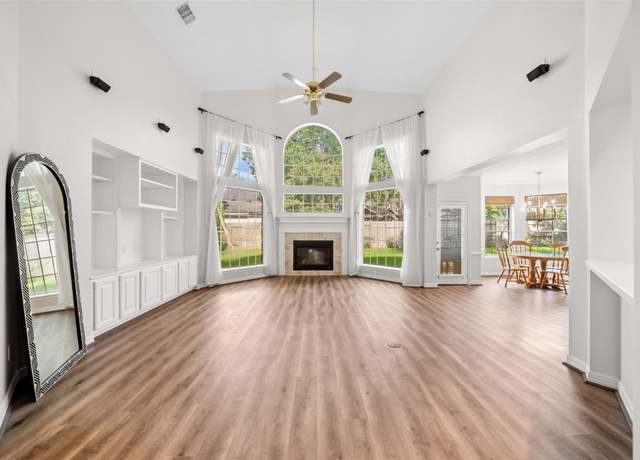 Property at 6403 Sevenleaf Ln, Kingwood, TX 77345, 5 beds, 3.5 baths