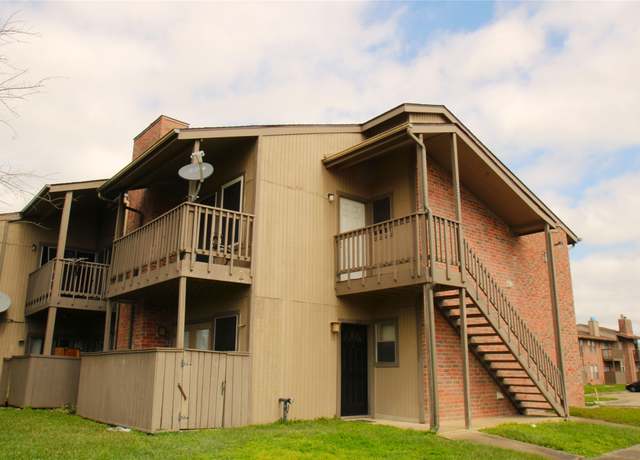 Property at 418 Garland Dr #222, Lake Jackson, TX 77566, 2 beds, 1.5 baths