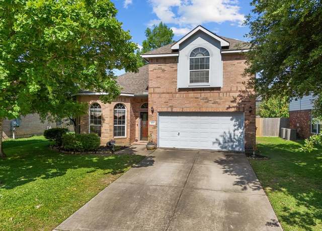 Property at 4500 Grove Park Dr, League City, TX 77573, 3 beds, 2.5 baths