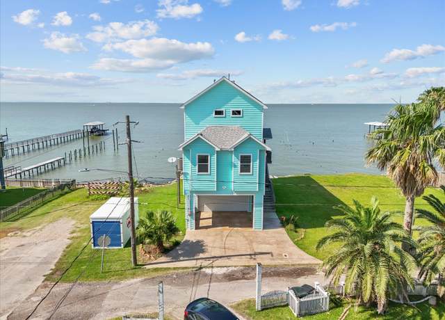 Property at 1130 Ave Avenue A 1/2 St, Dickinson, TX 77539, 4 beds, 3 baths