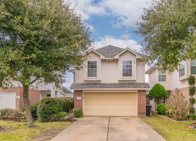 Property at 13710 Maximos Dr, Houston, TX 77083, 3 beds, 2.5 baths