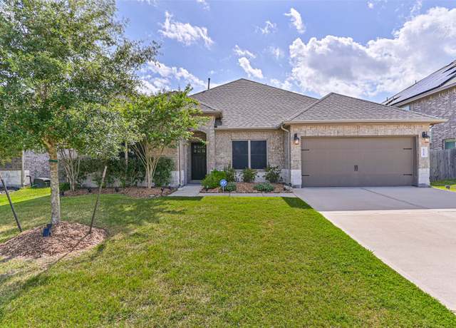 Property at 6329 Clearwater Dr, League City, TX 77573, 4 beds, 2 baths