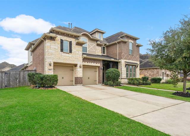Property at 5802 Willow Park Terrace Ln, Houston, TX 77365, 5 beds, 4.5 baths