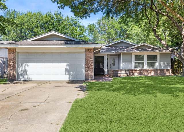 Property at 5123 Devon Green Dr, Katy, TX 77449, 3 beds, 2 baths