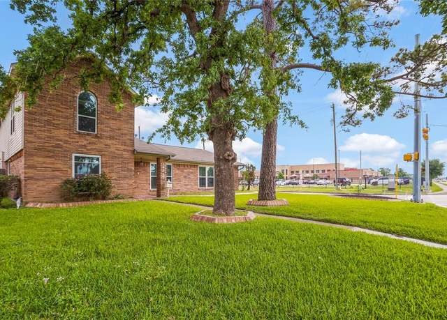 Property at 14227 Woodforest Blvd, Houston, TX 77015, 4 beds, 4 baths