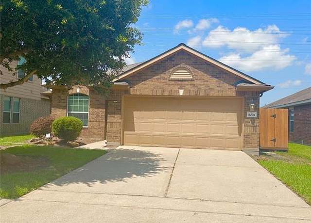 Property at 8239 Polaris Point Ln, Cypress, TX 77433, 3 beds, 2 baths