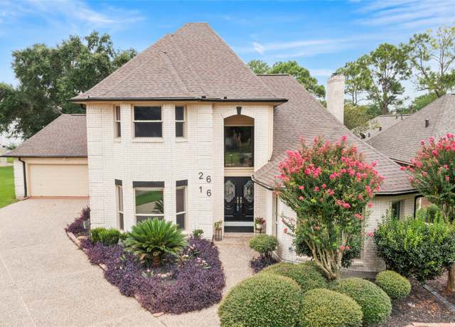 Property at 2616 Ryder Ct, League City, TX, 4 beds, 5 baths