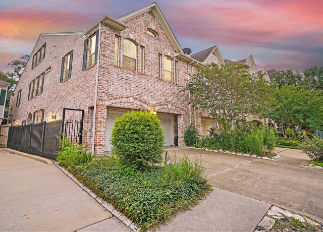 Property at 1509 Mcduffie St, Houston, TX 77019, 3 beds, 2.5 baths