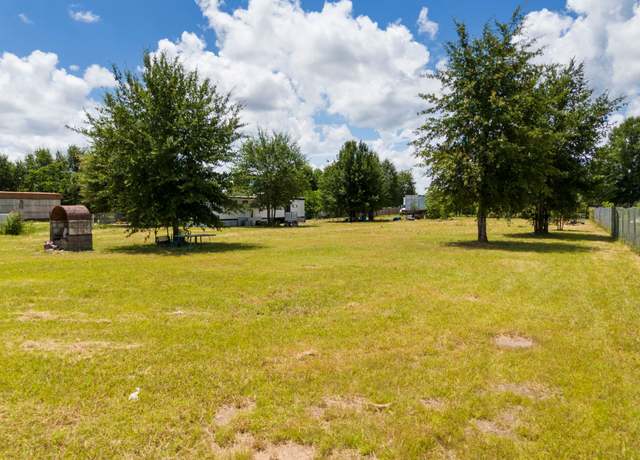 Property at 1586 County Road 3542, Cleveland, TX 77327