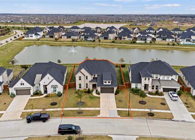 Property at 409 Stratus View Ct, Katy, TX 77493, 5 beds, 4.5 baths