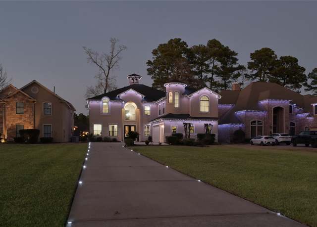 Property at 11427 S Grand Pine Dr, Montgomery, TX 77356, 5 beds, 4 baths