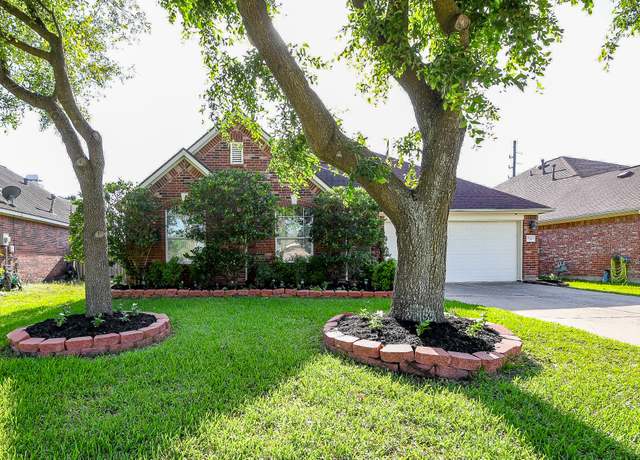 Property at 16211 Fleethaven Ln, Houston, TX 77084, 4 beds, 2 baths