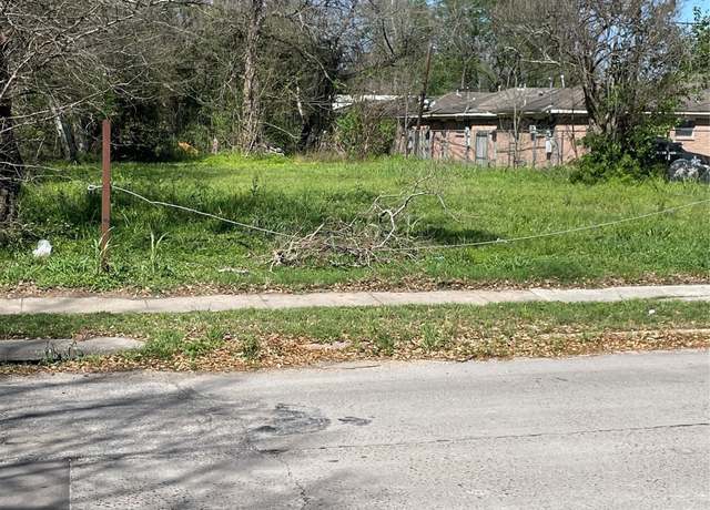 Property at 4501 Cavalcade St, Houston, TX 77026