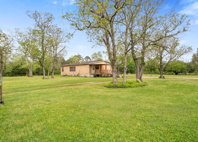 Property at 1001 E Stroker Rd, Crosby, TX 77532, 3 beds, 2 baths