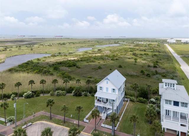 Property at 614 Beachtown Dr, Galveston, TX 77550, 3 beds, 3 baths