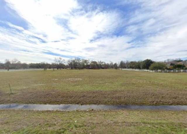 Property at 5927 Bridlewood Dr, Richmond, TX 77469
