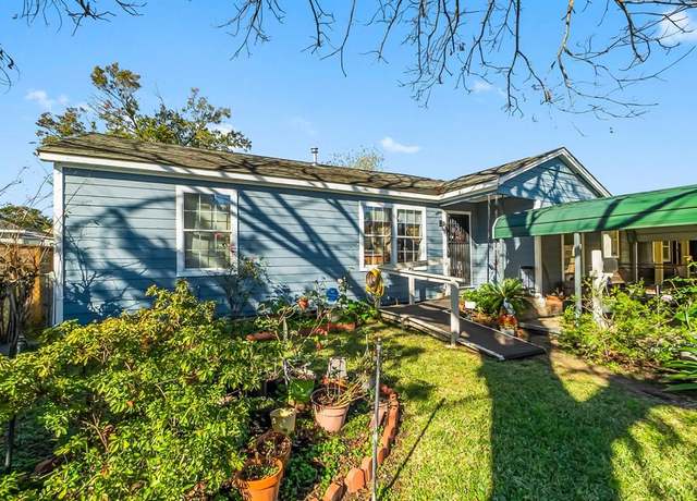 Property at 3907 Cochran St, Houston, TX 77009, 2 beds, 1 bath
