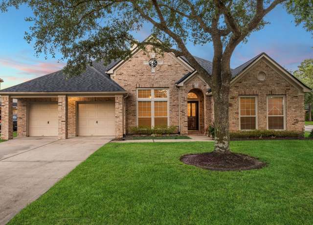 Property at 1044 Cayman Bend Ln, League City, TX 77573, 4 beds, 3 baths