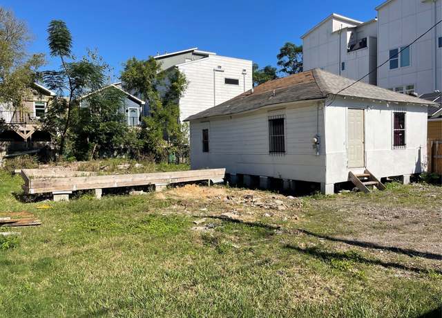 Property at 1210 Winter St, Houston, TX 77007, 1 bed, 1 bath