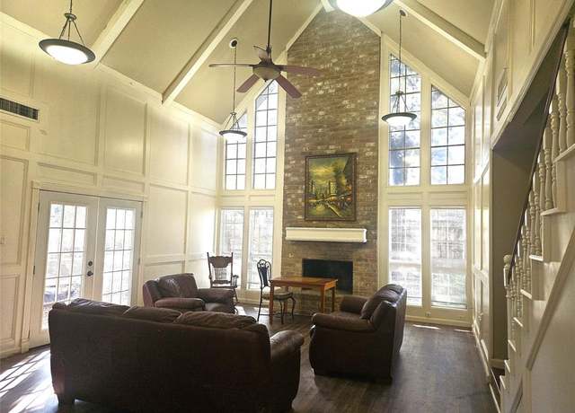 Property at 14923 Benfer Rd, Houston, TX 77069, 4 beds, 3.5 baths