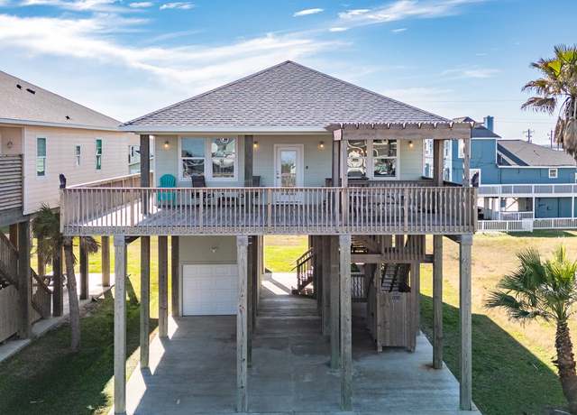 Property at 13111 Buccaneer Pkwy, Freeport, TX 77541, 3 beds, 2.5 baths