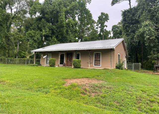 Property at 521 Northwood Dr, Point Blank, TX 77364, 3 beds, 2 baths
