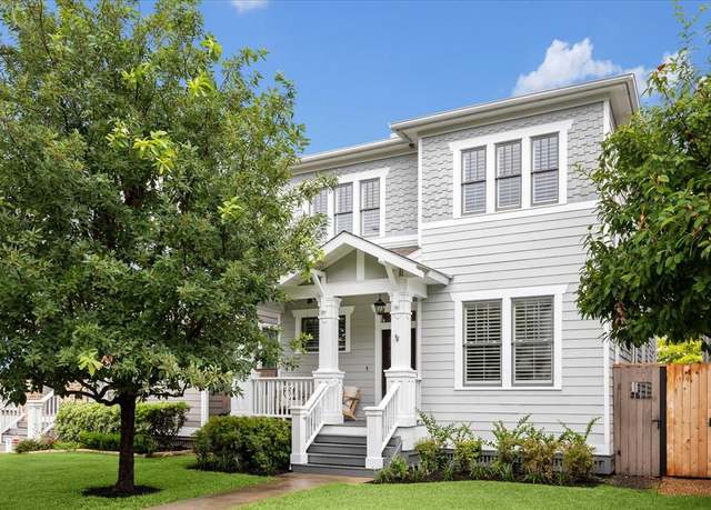 Property at 2036 Columbia St, Houston, TX 77008, 3 beds, 3 baths