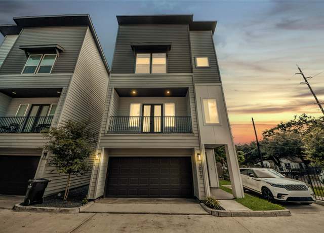 Property at 3022 Live Oak St, Houston, TX 77004, 3 beds, 3.5 baths