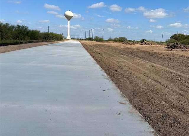 Property at 1423 Southfork Ranch Rd, Sealy, TX 77474