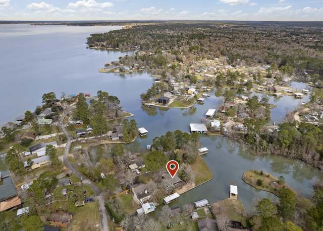 Property at 124 Timbo Trl, Livingston, TX 77351, 3 beds, 3.5 baths