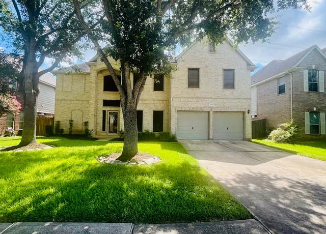 Property at 3035 Aspen Hollow Ln, Sugar Land, TX 77479, 4 beds, 2.5 baths